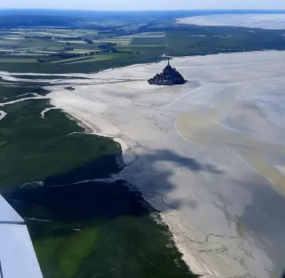 西嶋俊親、【風涛杳然（LE　MONT-SAINT　MICHEL）】 モン・サン・ミッシェル | Le Mont Saint-Michel | BonVoyage